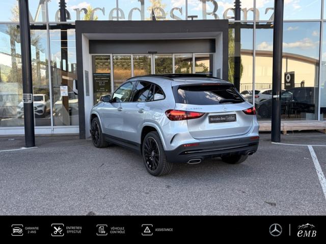 Mercedes Benz Gla image 1