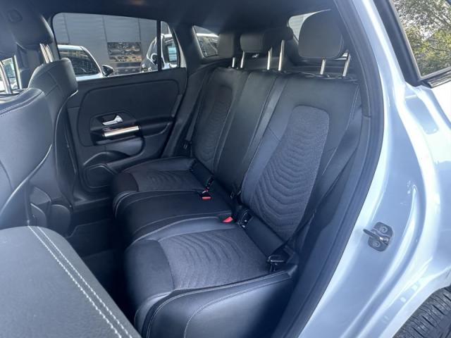 Mercedes Benz Gla image 1
