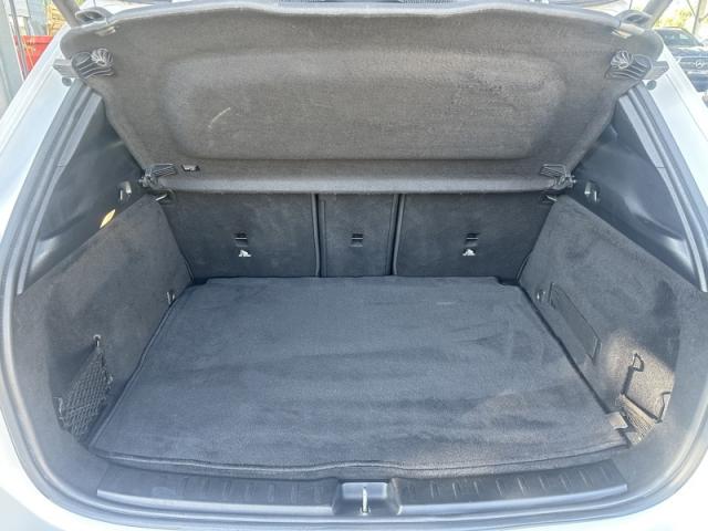 Mercedes Benz Gla image 5