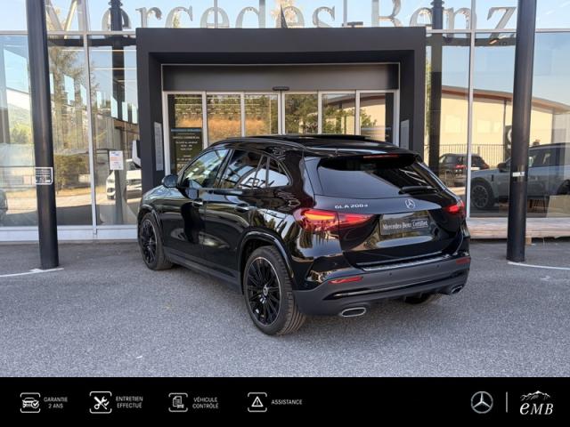 Mercedes Benz Gla image 8