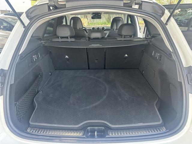 Mercedes Benz Glc image 6