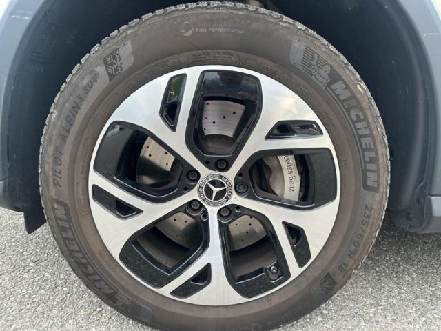 Mercedes Benz Glc image 8