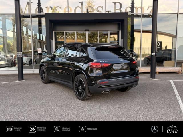 Mercedes Benz Gla image 3