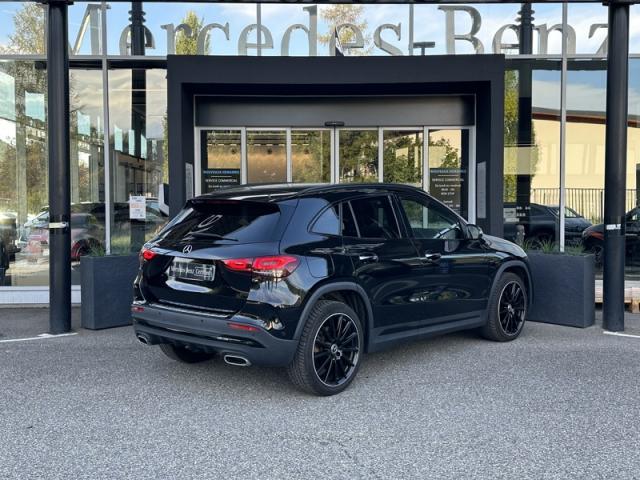Mercedes Benz Gla image 9