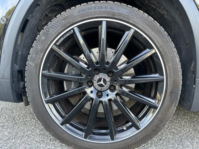Mercedes Benz Gla image 8