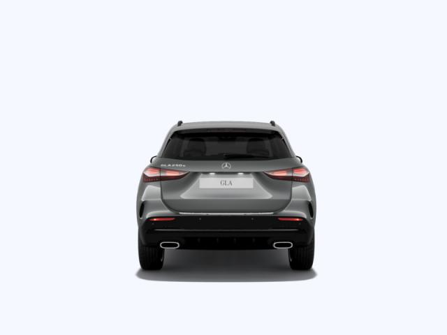 Mercedes Benz Gla image 2