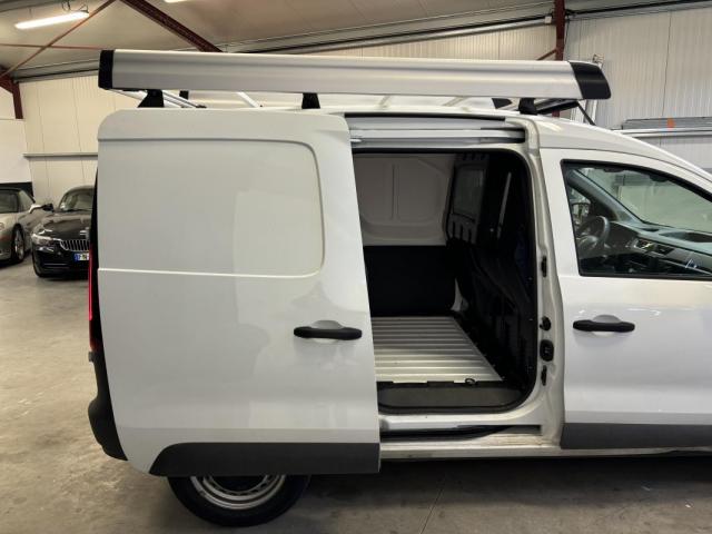 Renault Express image 9