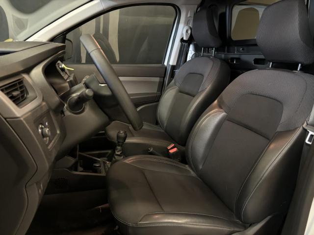 Renault Express image 5