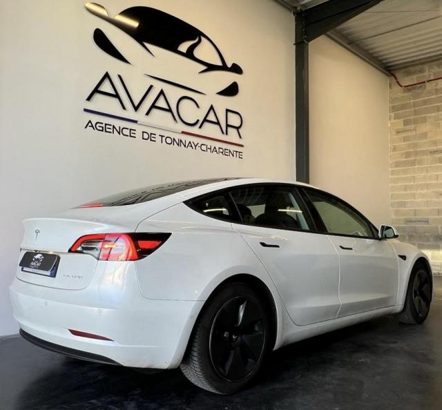 Tesla Model 3 image 7