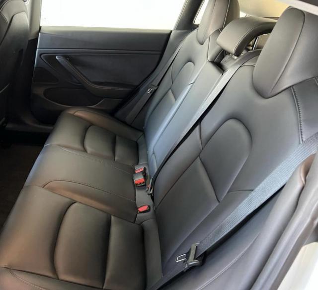 Tesla Model 3 image 8