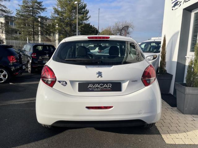 Peugeot 208 image 5