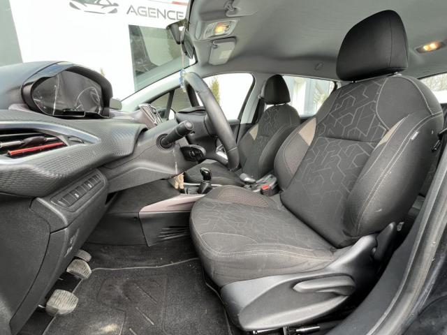 Peugeot 2008 image 5