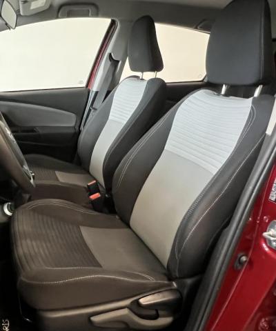 Toyota Yaris image 2