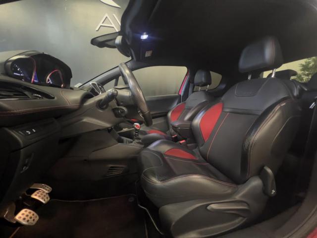 Peugeot 208 image 6
