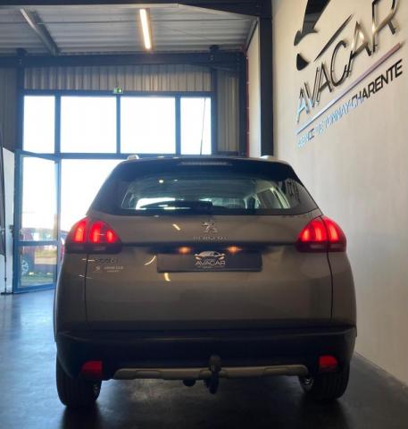 Peugeot 2008 image 5