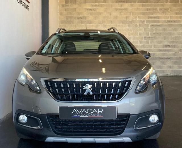 Peugeot 2008 image 8
