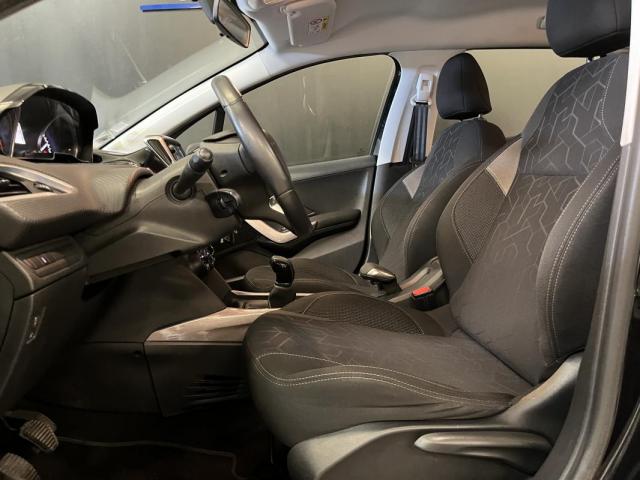 Peugeot 2008 image 4