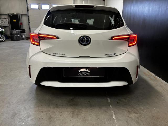 Toyota Corolla image 5