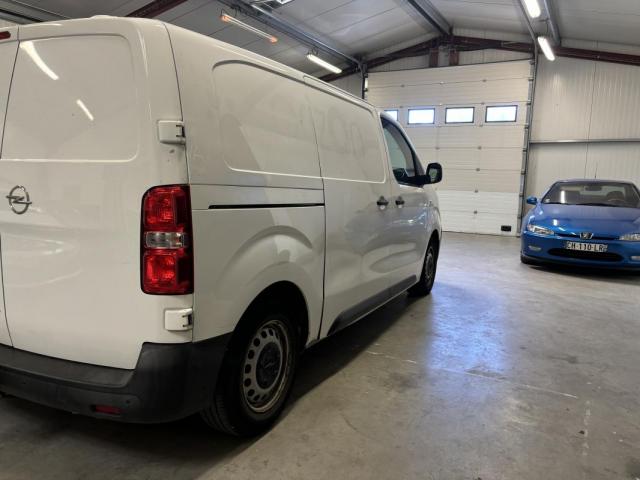 Opel Vivaro image 8