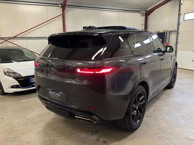 Land Rover Range Rover Sport image 2