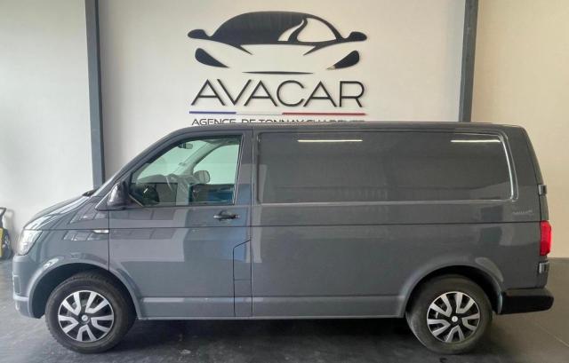 Volkswagen Transporter image 6