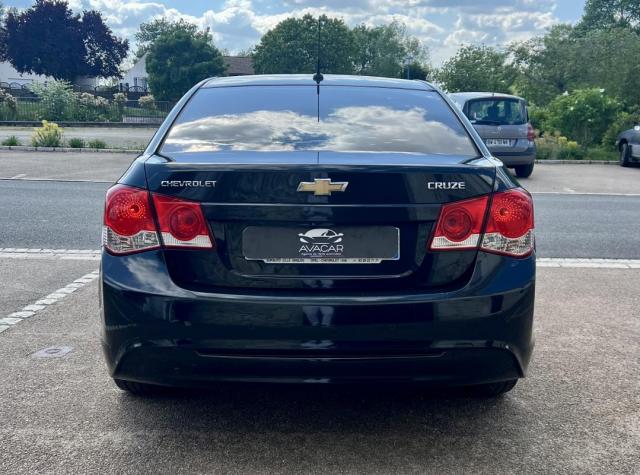 Chevrolet Cruze image 3