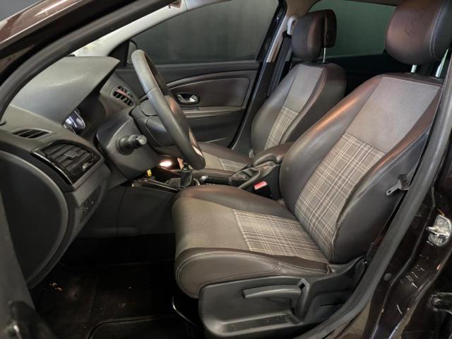 Renault Mégane Estate image 2
