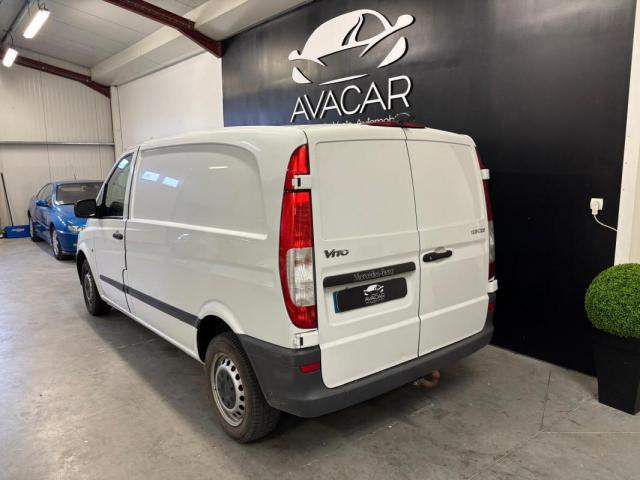 Mercedes Benz Vito image 2