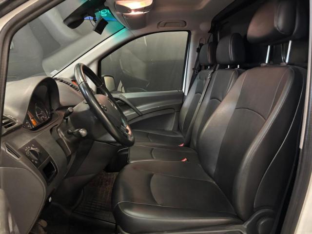 Mercedes Benz Vito image 9