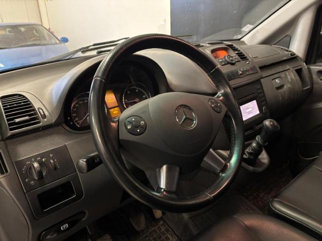 Mercedes Benz Vito image 3