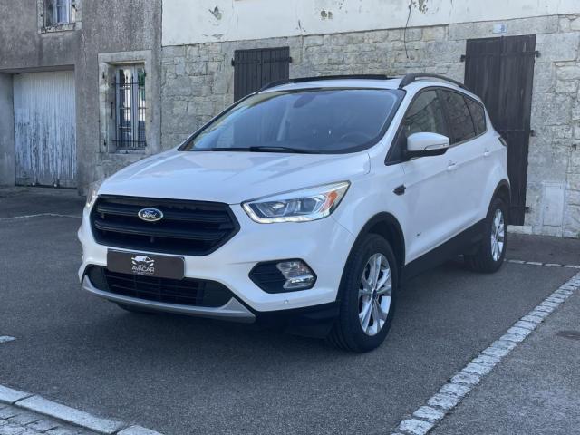 Ford Kuga image 4