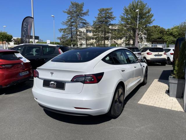 Tesla Model 3 image 2