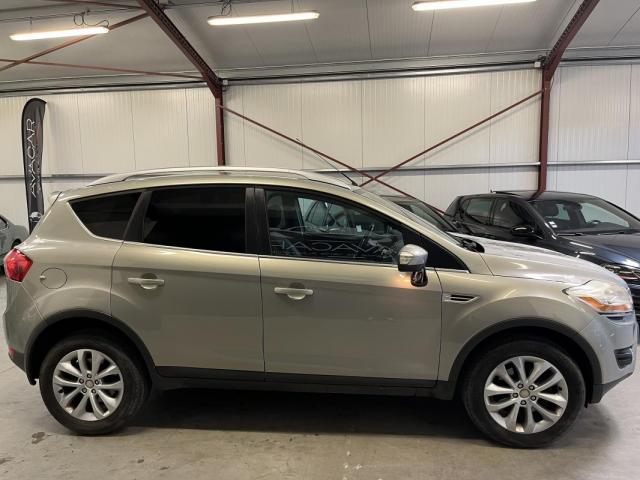 Ford Kuga image 5