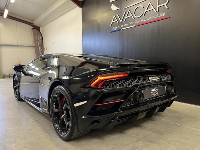 Lamborghini Huracán image 6