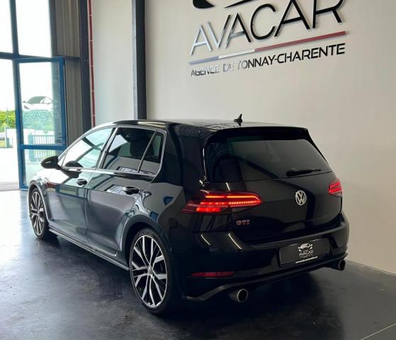 Volkswagen Golf image 9