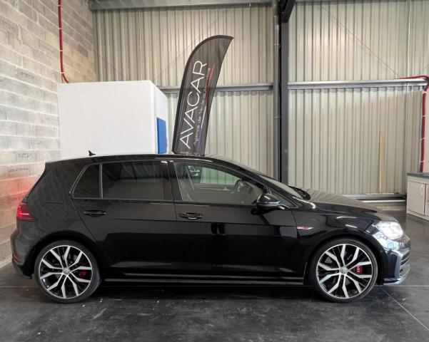 Volkswagen Golf image 8