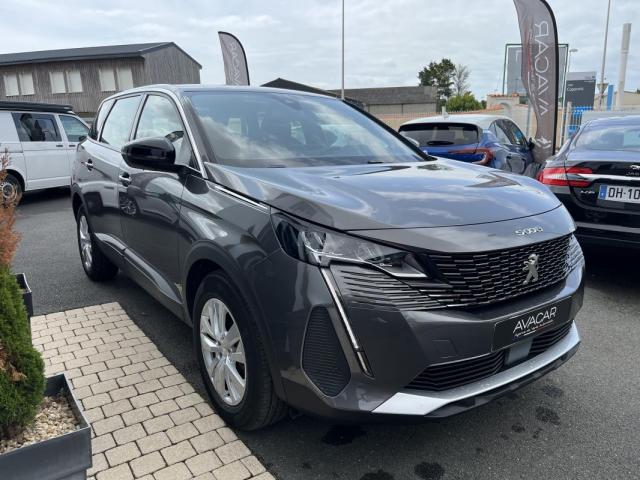 Peugeot 5008 image 2