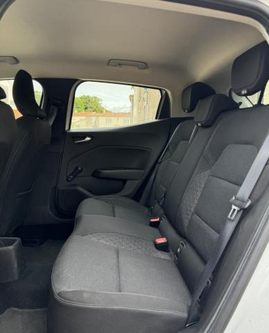 Renault Clio image 6