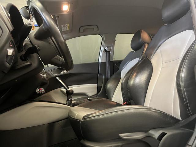 Audi A1 image 2
