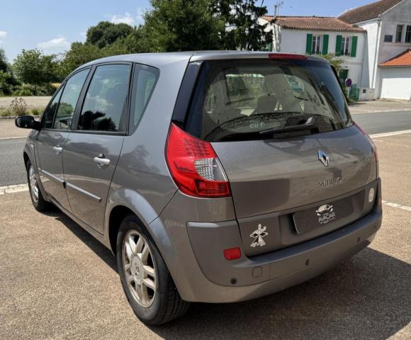 Renault Scénic image 3