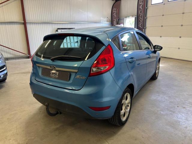Ford Fiesta image 7