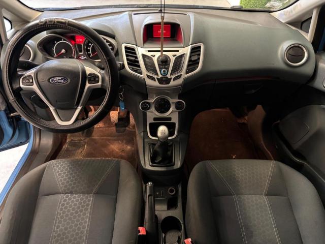Ford Fiesta image 2