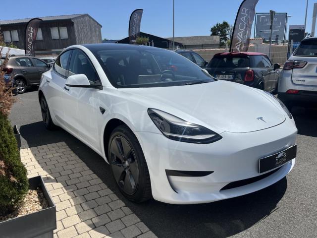 Tesla Model 3 image 4