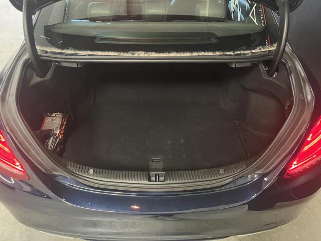 Mercedes Benz C 220 image 1
