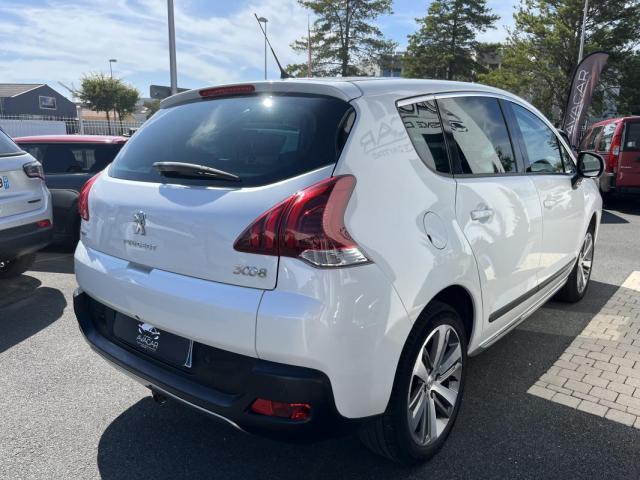 Peugeot 3008 image 8