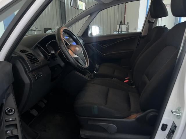 Hyundai Ix20 image 3