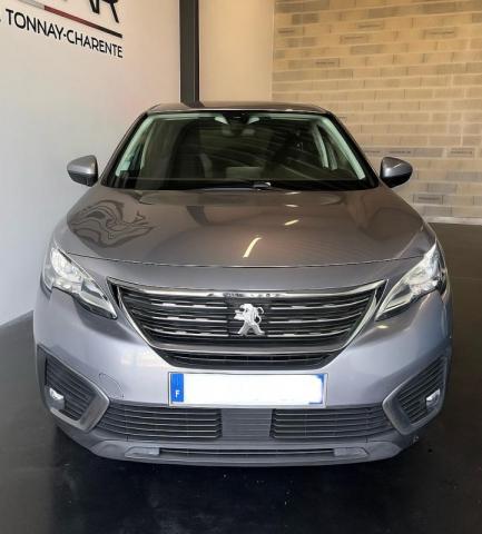 Peugeot 5008 image 1