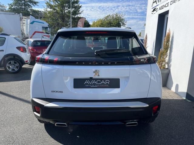 Peugeot 2008 image 4