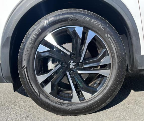 Peugeot 2008 image 7