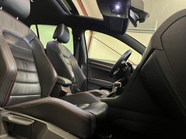 Volkswagen Golf image 7